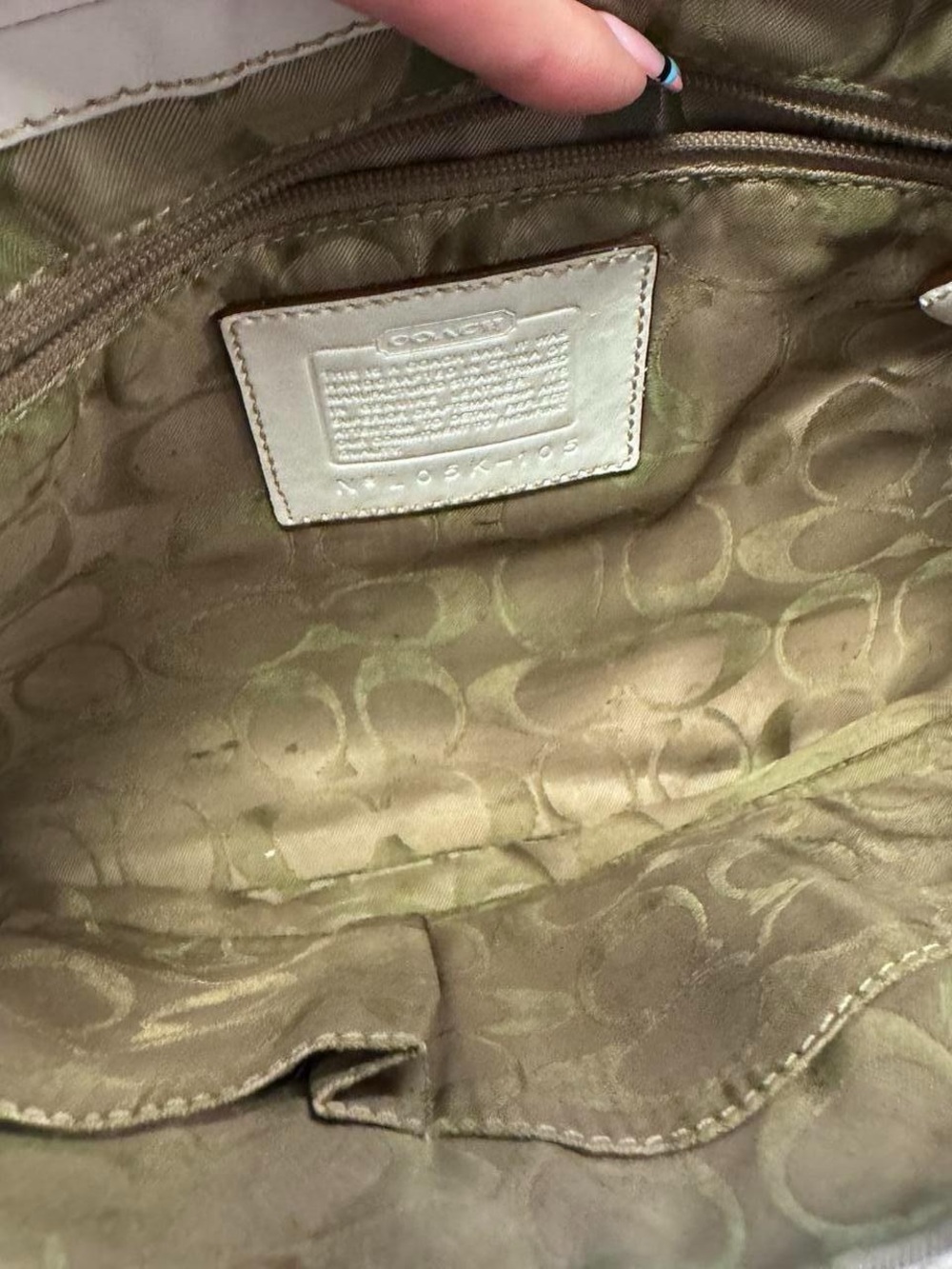 Rare Coach Legacy Straw Tote 🤍✨ - Picture 6 of 6